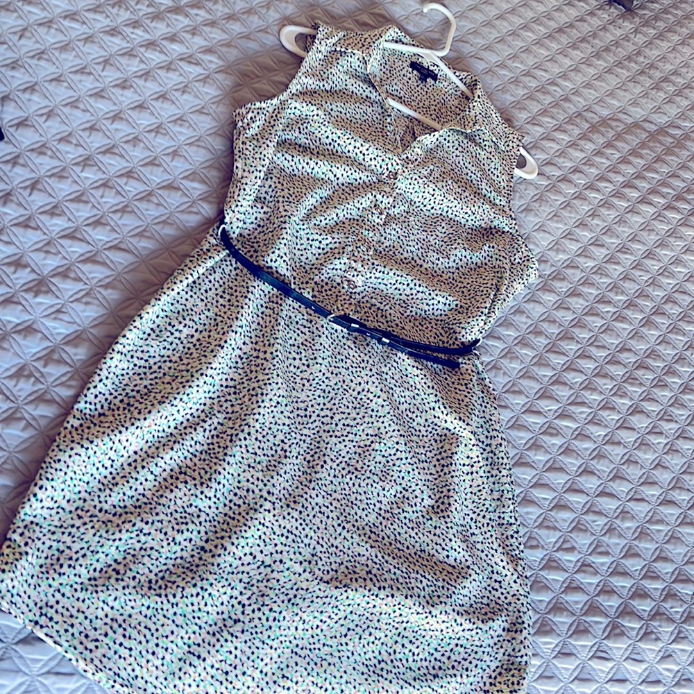 Shirt dress with belt